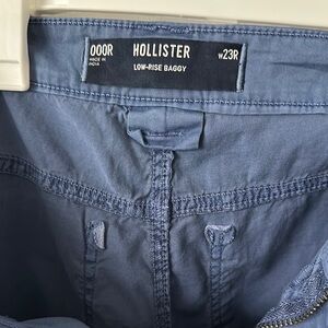 Hollister Low-Rise Baggy Pants in Blue